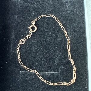 14k Rose gold filled. Minimalist.